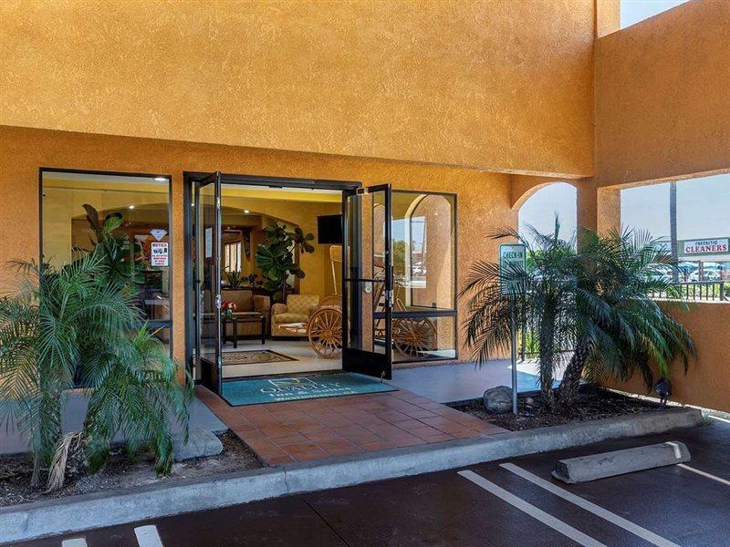 Quality Inn & Suites Westminster Seal Beach Dış mekan fotoğraf