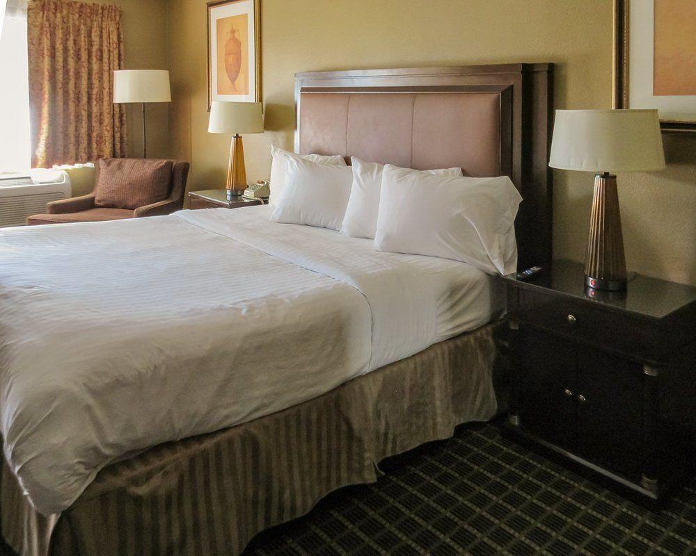 Quality Inn & Suites Westminster Seal Beach Dış mekan fotoğraf